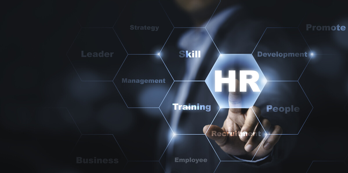 Top HR Software Features for Managing Blue-Collar Workers in Manufacturing